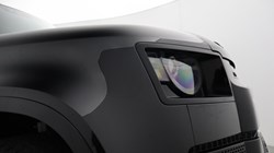 2023 (73) LAND ROVER DEFENDER 3.0 D250 X-Dynamic SE 110 5dr Auto 5171195