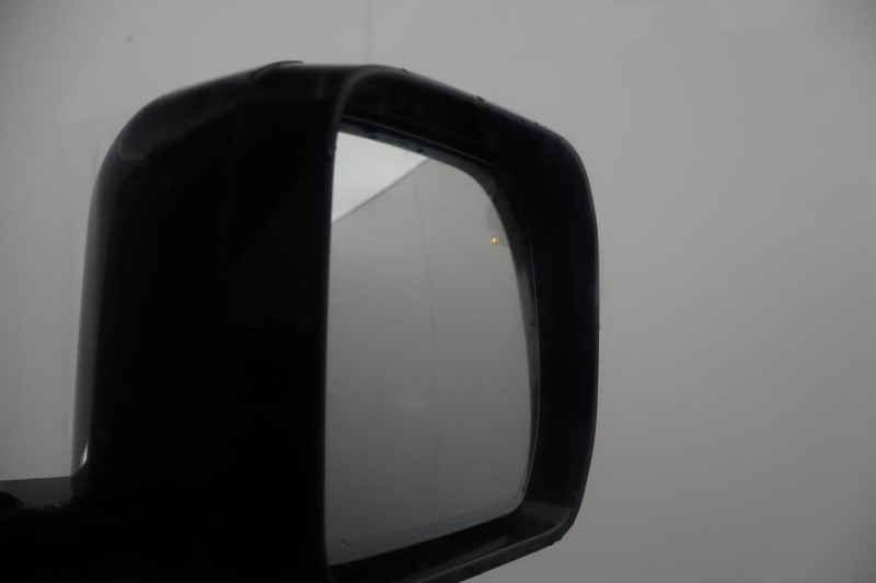 2023 (73) LAND ROVER DEFENDER 3.0 D250 X-Dynamic SE 110 5dr Auto 5171222