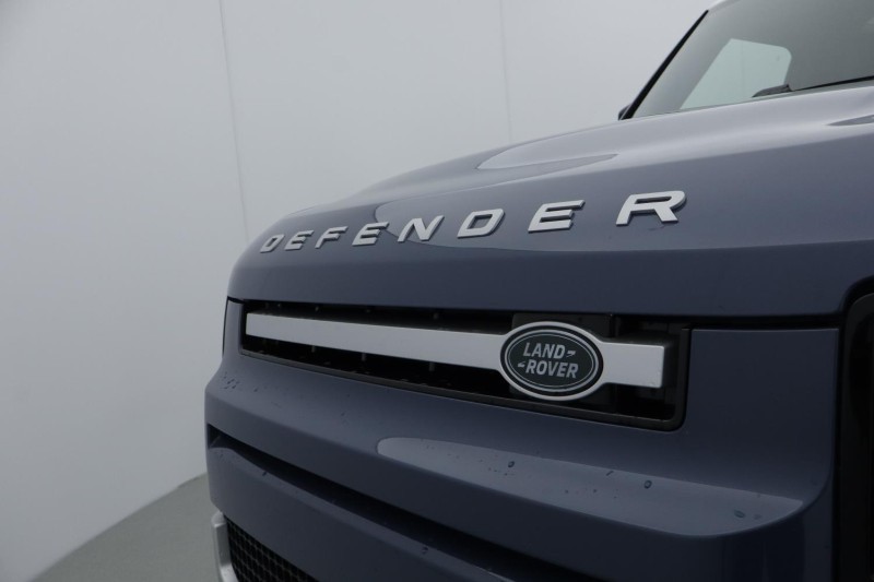 2025 (75) LAND ROVER COMMERCIAL DEFENDER 3.0 D250 Hard Top S Auto 5223222