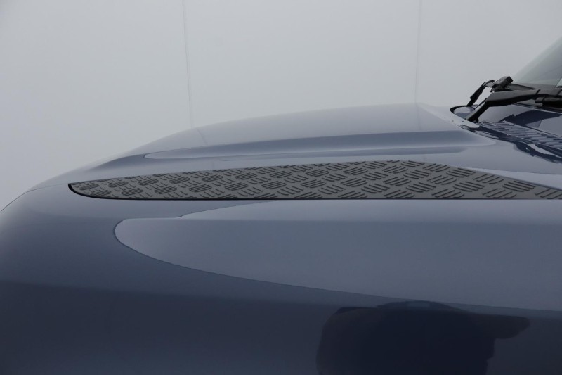 2025 (75) LAND ROVER COMMERCIAL DEFENDER 3.0 D250 Hard Top S Auto 5223223