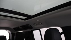 2023 (73) LAND ROVER DEFENDER 3.0 D300 SE 110 5dr Auto 5116118