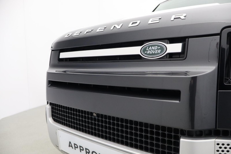 2023 (73) LAND ROVER DEFENDER 3.0 D300 SE 110 5dr Auto 5116079