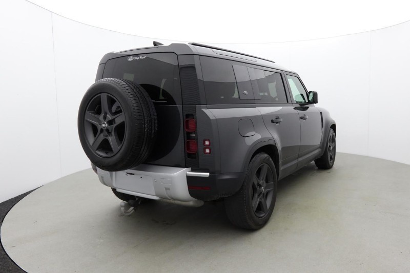 2023 (73) LAND ROVER DEFENDER 3.0 D300 SE 110 5dr Auto 5116043