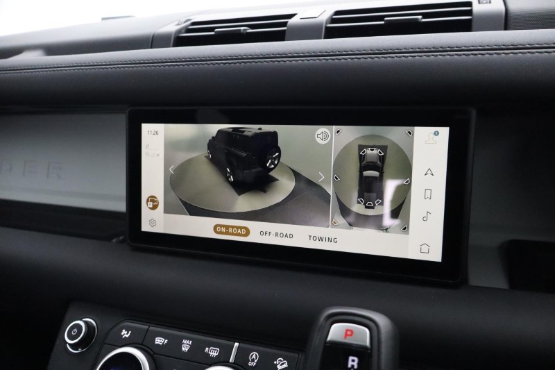 2023 (73) LAND ROVER DEFENDER 3.0 D300 SE 110 5dr Auto 5116106