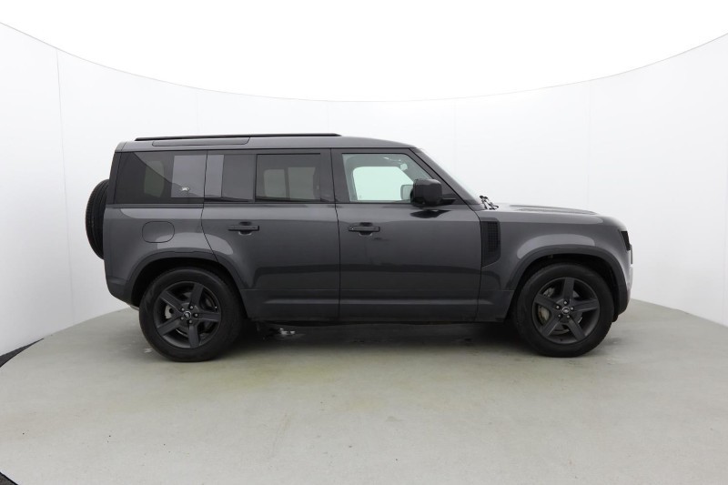 2023 (73) LAND ROVER DEFENDER 3.0 D300 SE 110 5dr Auto 5116041