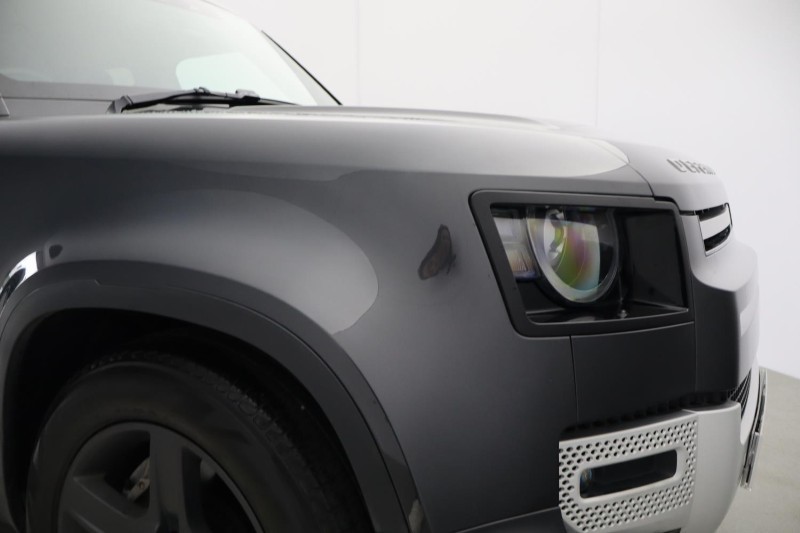 2023 (73) LAND ROVER DEFENDER 3.0 D300 SE 110 5dr Auto 5116076