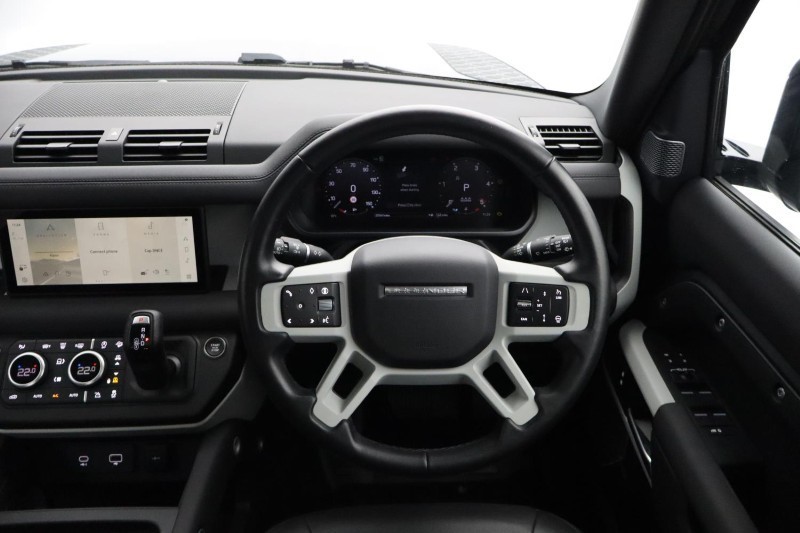 2023 (73) LAND ROVER DEFENDER 3.0 D300 SE 110 5dr Auto 5116091