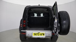 2023 (73) LAND ROVER DEFENDER 3.0 D300 SE 110 5dr Auto 5116122