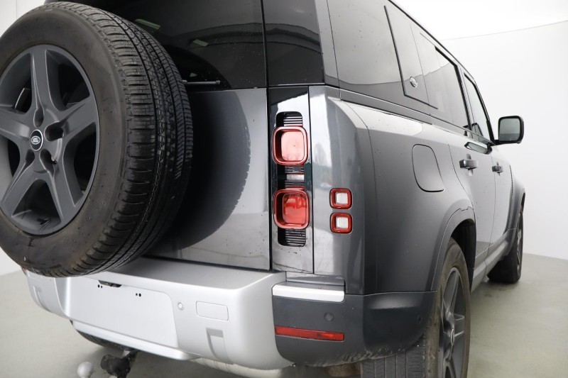 2023 (73) LAND ROVER DEFENDER 3.0 D300 SE 110 5dr Auto 5116060