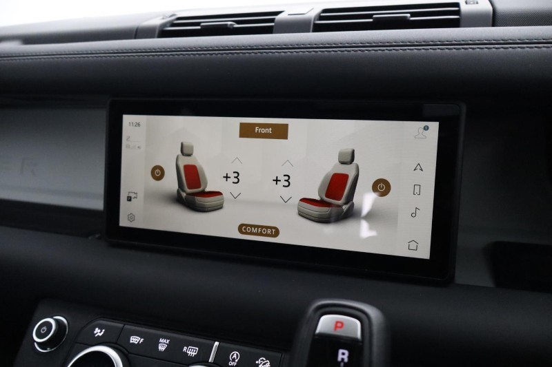 2023 (73) LAND ROVER DEFENDER 3.0 D300 SE 110 5dr Auto 5116109