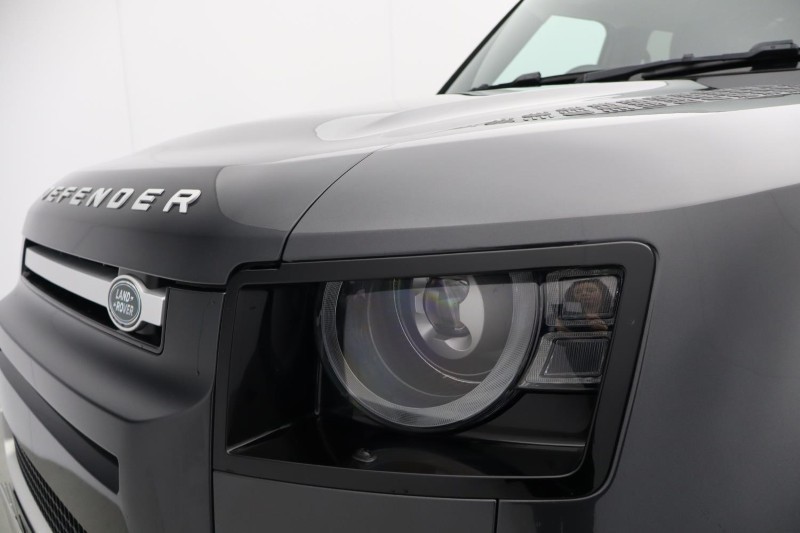 2023 (73) LAND ROVER DEFENDER 3.0 D300 SE 110 5dr Auto 5116078