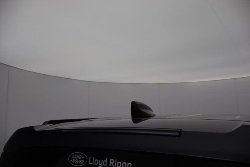 2023 (73) LAND ROVER DEFENDER 3.0 D300 SE 110 5dr Auto 5116062