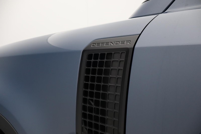 2025 (25) LAND ROVER COMMERCIAL DEFENDER 3.0 D250 Hard Top S Auto [3 Seat] 5119235