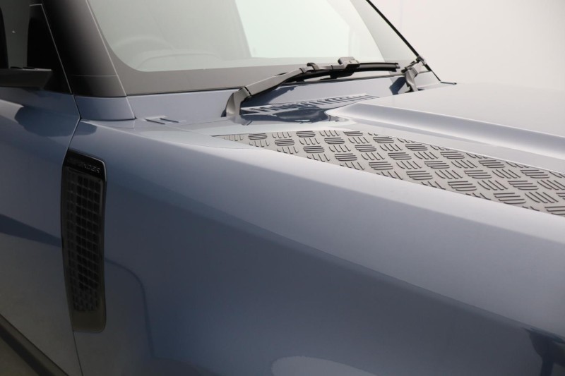 2025 (25) LAND ROVER COMMERCIAL DEFENDER 3.0 D250 Hard Top S Auto [3 Seat] 5119232