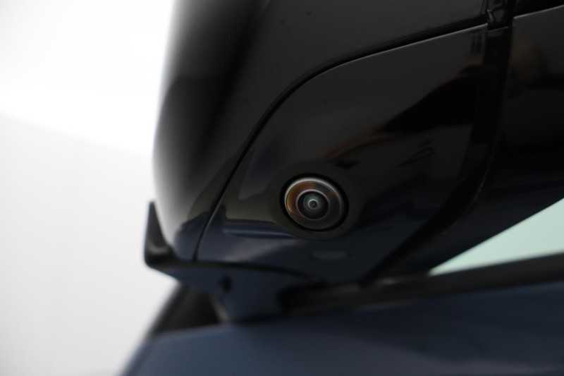 2025 (25) LAND ROVER COMMERCIAL DEFENDER 3.0 D250 Hard Top S Auto [3 Seat] 5119236