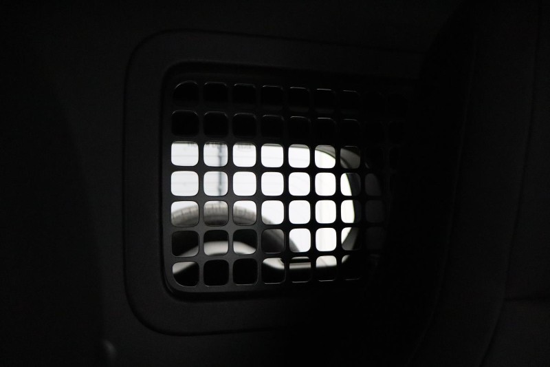 2025 (25) LAND ROVER COMMERCIAL DEFENDER 3.0 D250 Hard Top S Auto [3 Seat] 5119257