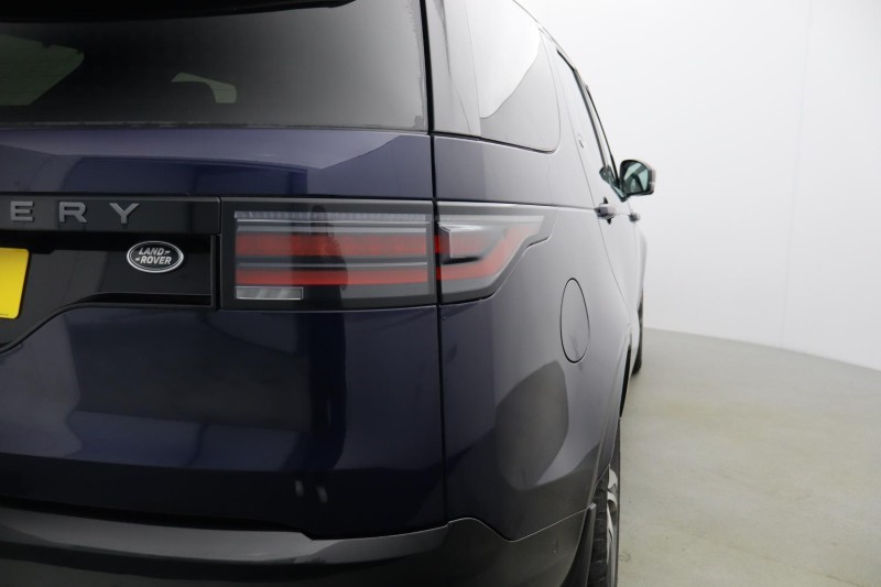 2023 (23) LAND ROVER DISCOVERY 3.0 D300 R-Dynamic SE 5dr Auto 5105426