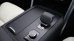 2023 (23) LAND ROVER DISCOVERY 3.0 D300 R-Dynamic SE 5dr Auto 5105467
