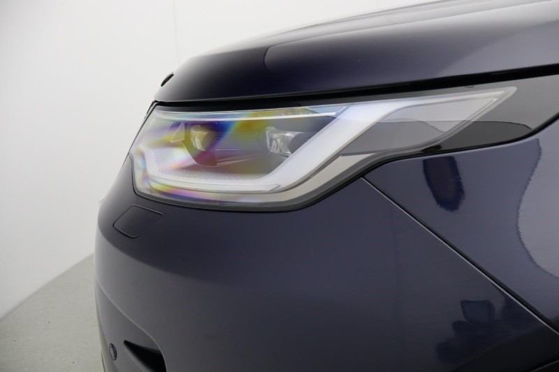 2023 (23) LAND ROVER DISCOVERY 3.0 D300 R-Dynamic SE 5dr Auto 5105476