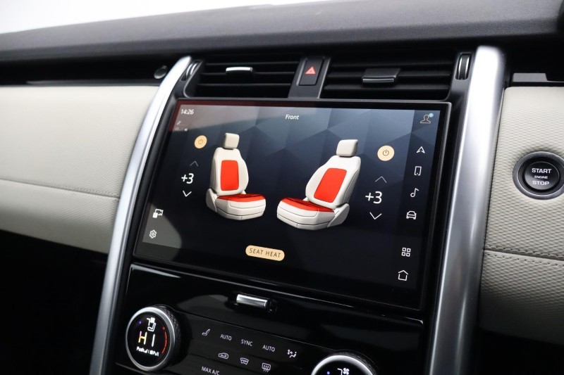 2023 (23) LAND ROVER DISCOVERY 3.0 D300 R-Dynamic SE 5dr Auto 5105458