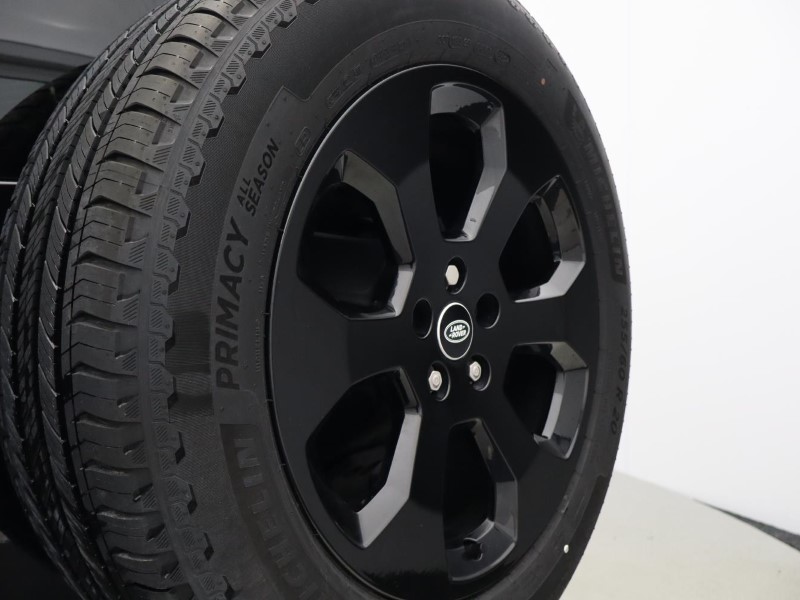 2024 (74) LAND ROVER DEFENDER 3.0 D250 X-Dynamic SE 90 3dr Auto 5119427