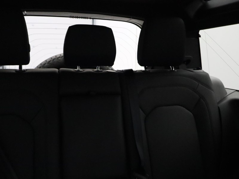 2024 (74) LAND ROVER DEFENDER 3.0 D250 X-Dynamic SE 90 3dr Auto 5119465