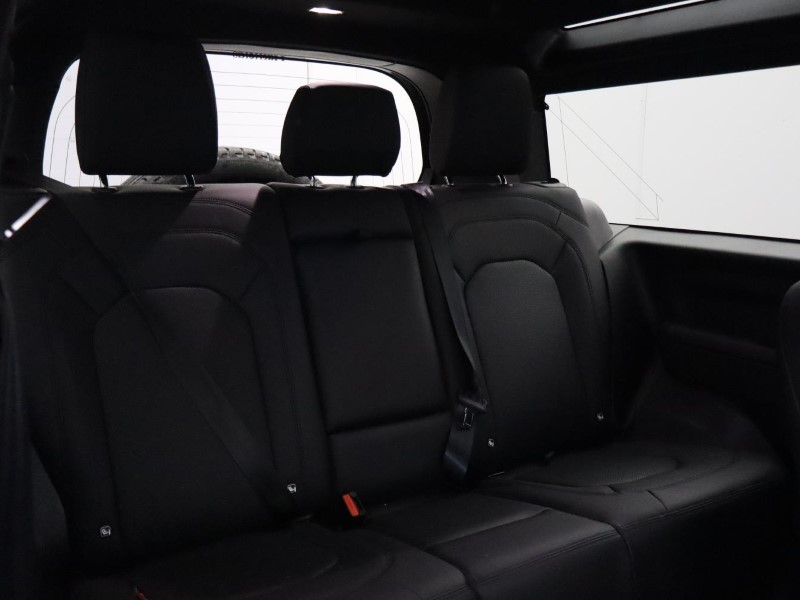 2024 (74) LAND ROVER DEFENDER 3.0 D250 X-Dynamic SE 90 3dr Auto 5119443