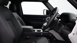 2024 (74) LAND ROVER DEFENDER 3.0 D250 X-Dynamic SE 90 3dr Auto 5119466