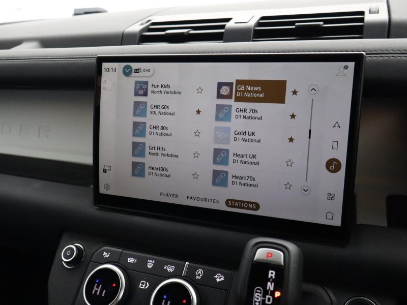 2024 (74) LAND ROVER DEFENDER 3.0 D250 X-Dynamic SE 90 3dr Auto 5119450