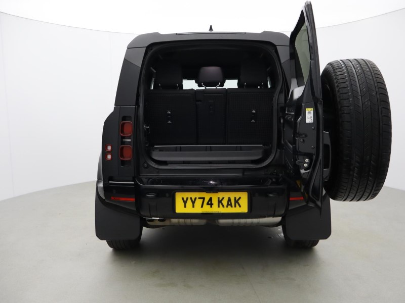 2024 (74) LAND ROVER DEFENDER 3.0 D250 X-Dynamic SE 90 3dr Auto 5119431