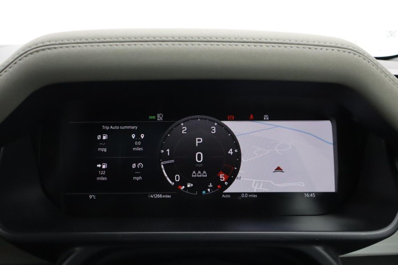 2023 (72) LAND ROVER DEFENDER 3.0 D300 X-Dynamic HSE 110 5dr Auto 5118350