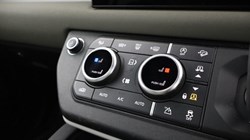 2023 (72) LAND ROVER DEFENDER 3.0 D300 X-Dynamic HSE 110 5dr Auto 5118362