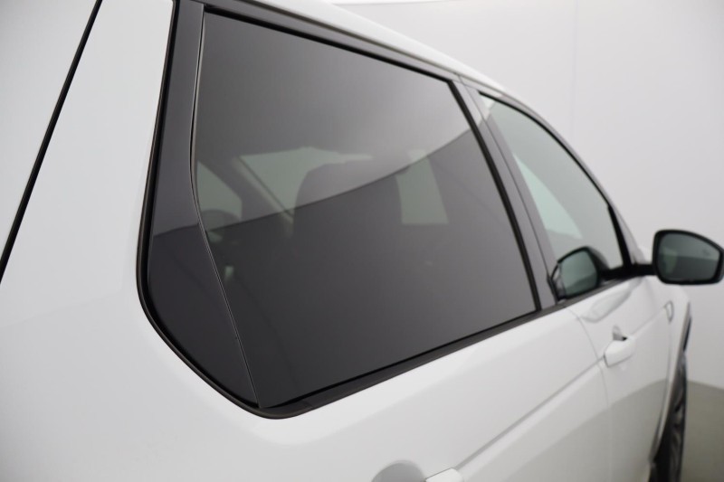 2019 (69) LAND ROVER DISCOVERY SPORT 2.0 TD4 180 SE 5dr Auto [5 Seat] 5128807