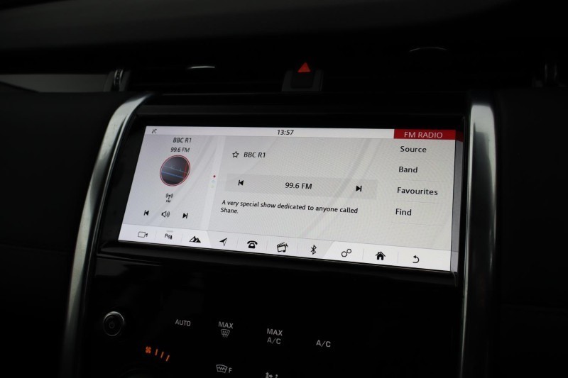 2019 (69) LAND ROVER DISCOVERY SPORT 2.0 TD4 180 SE 5dr Auto [5 Seat] 5128843