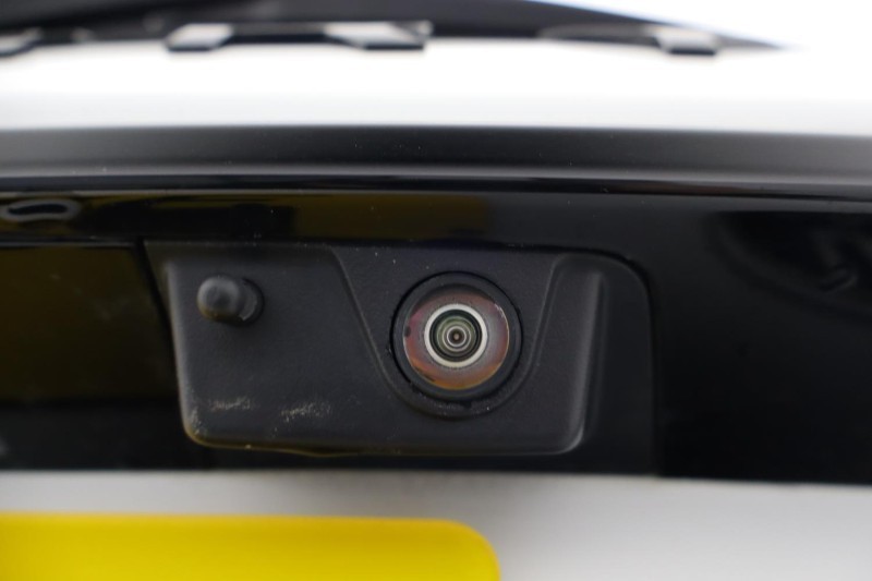 2019 (69) LAND ROVER DISCOVERY SPORT 2.0 TD4 180 SE 5dr Auto [5 Seat] 5128803