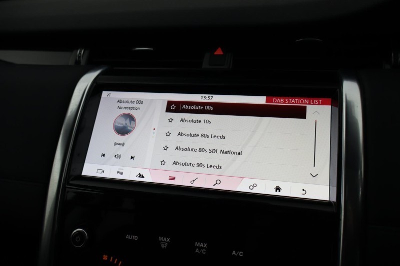 2019 (69) LAND ROVER DISCOVERY SPORT 2.0 TD4 180 SE 5dr Auto [5 Seat] 5128844