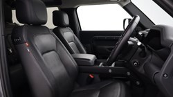 2024 (73) LAND ROVER DEFENDER 3.0 D300 X-Dynamic HSE 90 3dr Auto 5147375