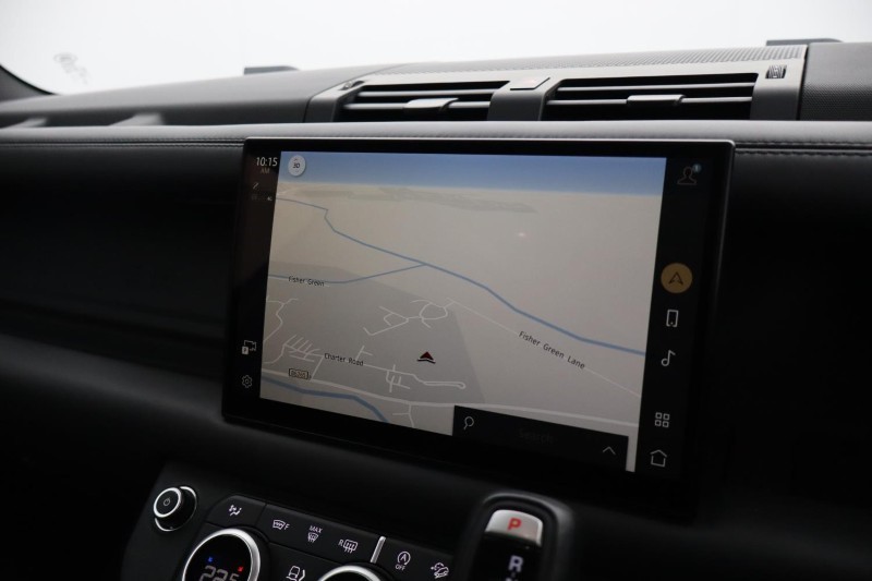 2024 (73) LAND ROVER DEFENDER 3.0 D300 X-Dynamic HSE 90 3dr Auto 5147385