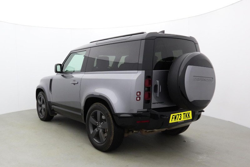 2024 (73) LAND ROVER DEFENDER 3.0 D300 X-Dynamic HSE 90 3dr Auto