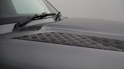 2024 (73) LAND ROVER DEFENDER 3.0 D300 X-Dynamic HSE 90 3dr Auto 5147367