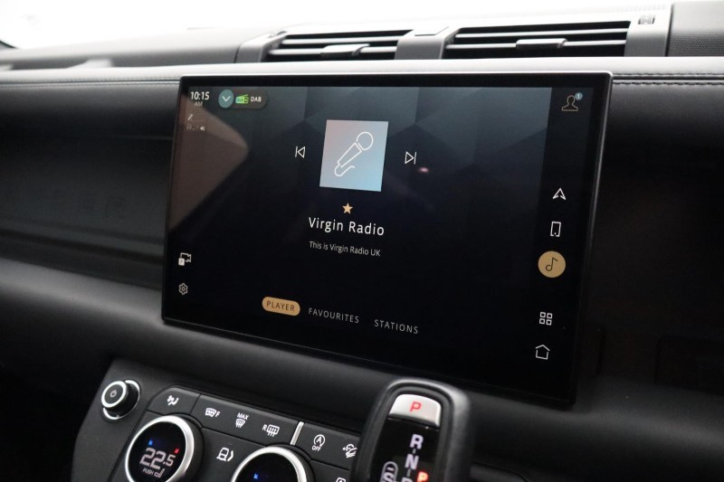 2024 (73) LAND ROVER DEFENDER 3.0 D300 X-Dynamic HSE 90 3dr Auto 5147387