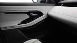 2019 (69) LAND ROVER RANGE ROVER EVOQUE 2.0 D180 R-Dynamic SE 5dr Auto 5123802