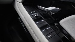 2019 (69) LAND ROVER RANGE ROVER EVOQUE 2.0 D180 R-Dynamic SE 5dr Auto 5123801