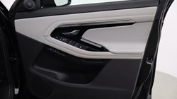 2019 (69) LAND ROVER RANGE ROVER EVOQUE 2.0 D180 R-Dynamic SE 5dr Auto 5123781
