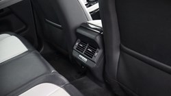 2019 (69) LAND ROVER RANGE ROVER EVOQUE 2.0 D180 R-Dynamic SE 5dr Auto 5123773