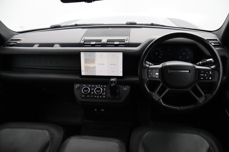 2022 (71) LAND ROVER DEFENDER 3.0 D300 X-Dynamic HSE 110 5dr Auto [6 Seat] 5401376