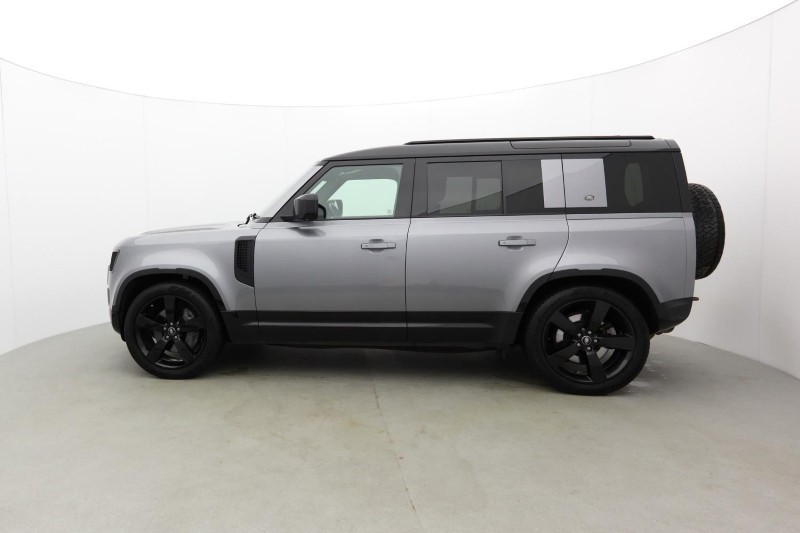 2022 (71) LAND ROVER DEFENDER 3.0 D300 X-Dynamic HSE 110 5dr Auto [6 Seat] 5401339