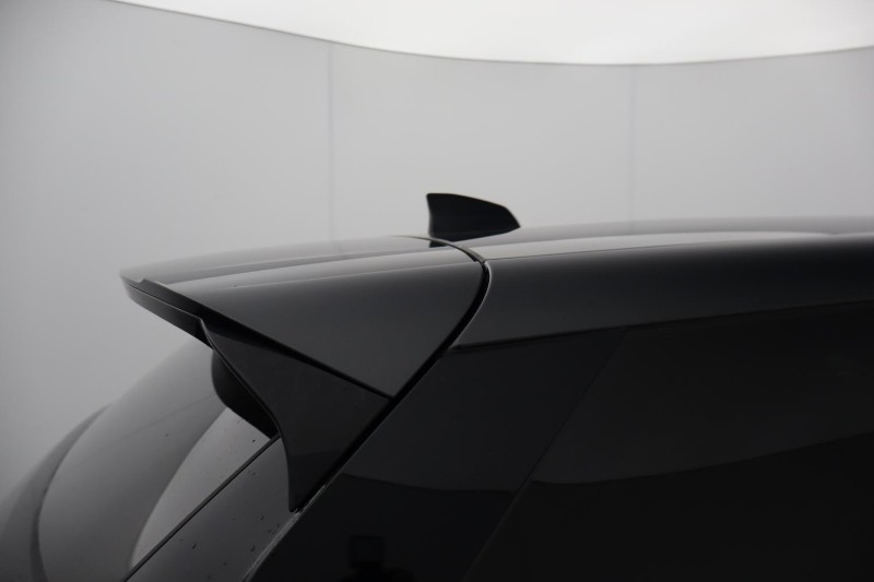 2023 (23) LAND ROVER RANGE ROVER EVOQUE 2.0 D200 R-Dynamic HSE 5dr Auto 5119680