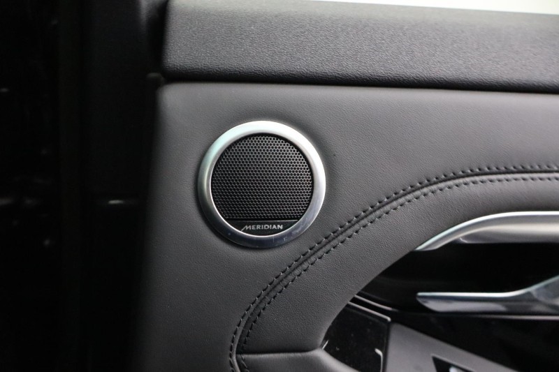 2023 (23) LAND ROVER RANGE ROVER EVOQUE 2.0 D200 R-Dynamic HSE 5dr Auto 5119649