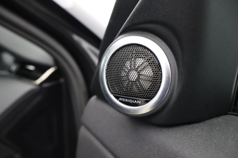 2023 (23) LAND ROVER RANGE ROVER EVOQUE 2.0 D200 R-Dynamic HSE 5dr Auto 5119654